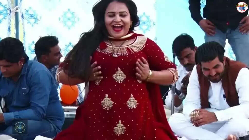 Neha choudhary Viral Video